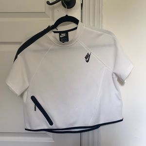 Nike Tech Shirt